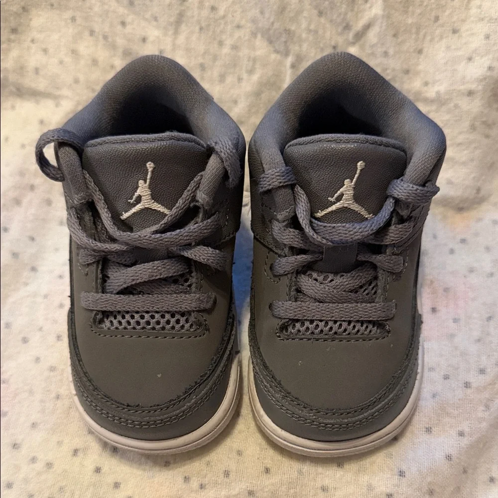 Jordan Flight Origin 3 size 4C toddler